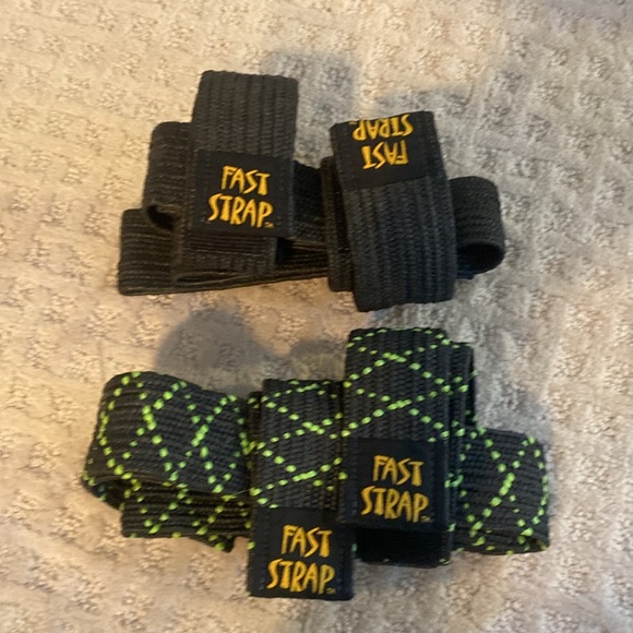 2 Fast Strap ski Carriers - Picture 3 of 3